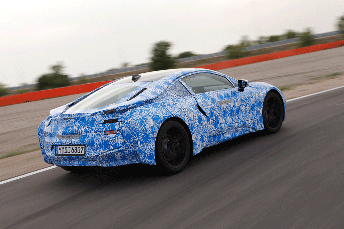BMW i8 on the track