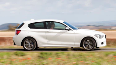 BMW M135i panning