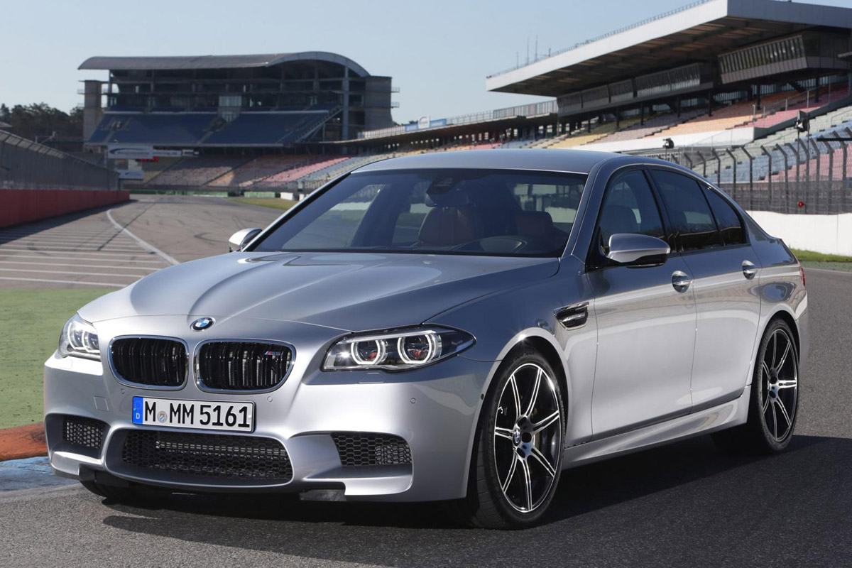 BMW M5 facelift front static