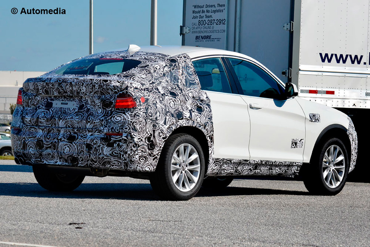 BMW X4 rear quater