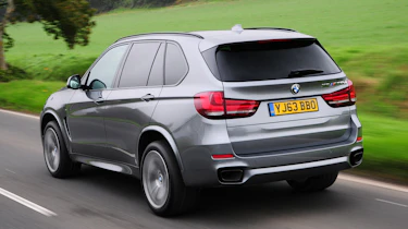 BMW X5 M50d 4x4 2013 rear track