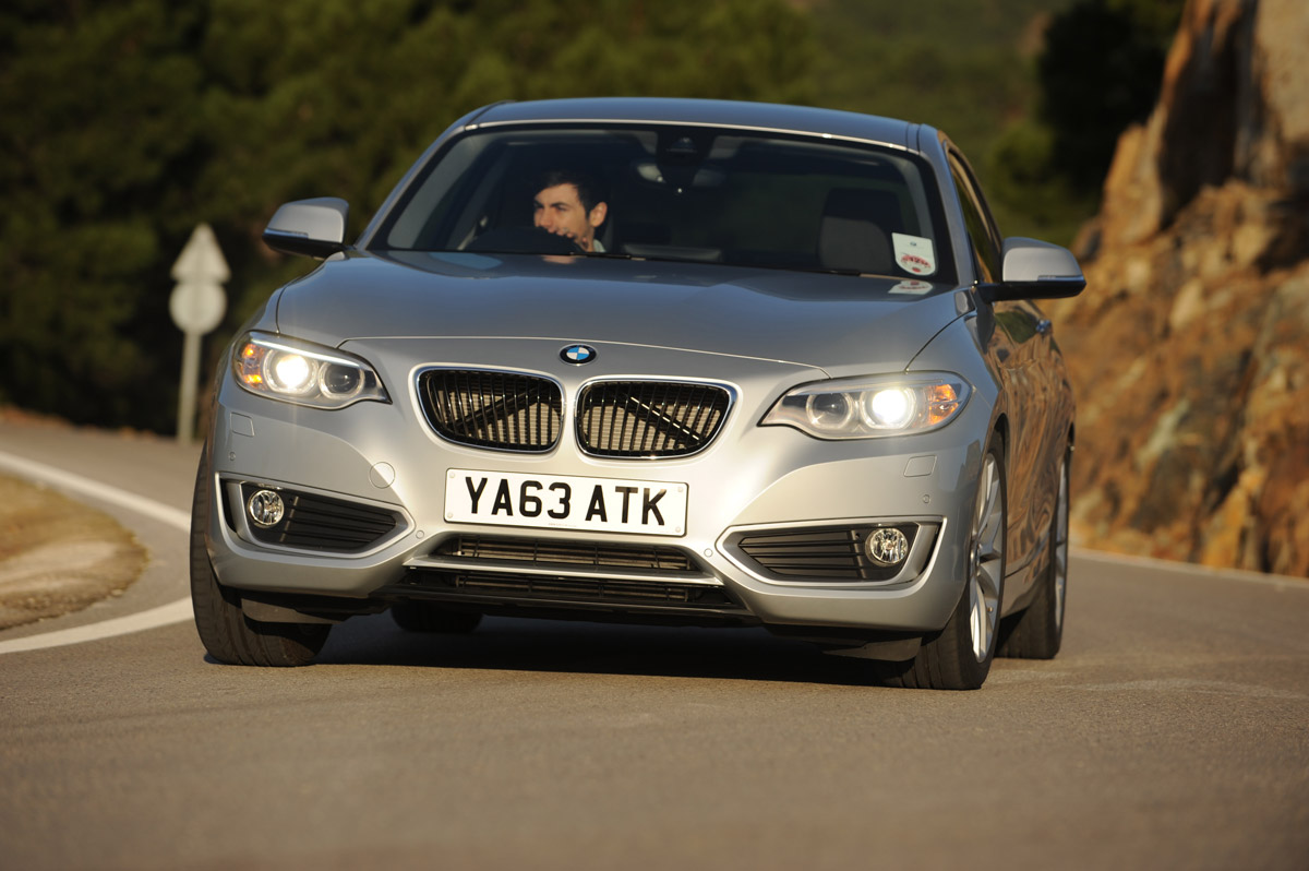 BMW 220d 2014 action