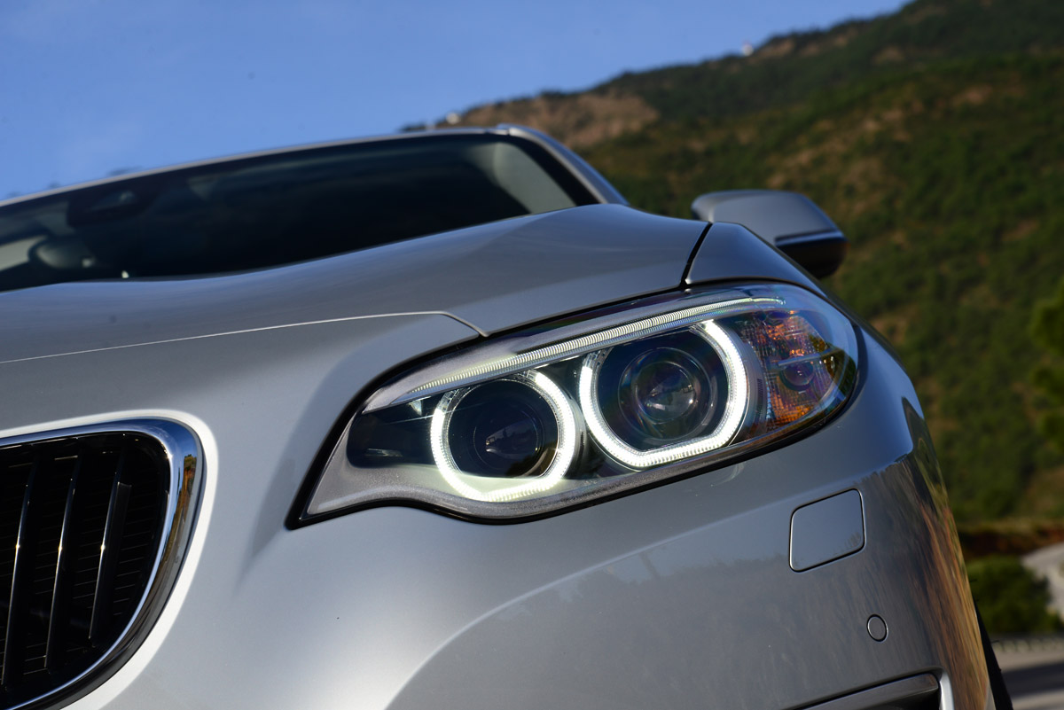 BMW 220d 2014 light