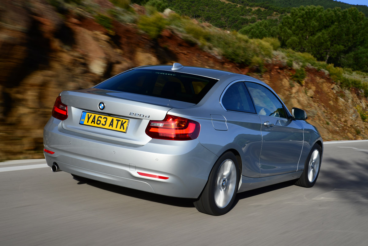 BMW 220d 2014 rear tracking