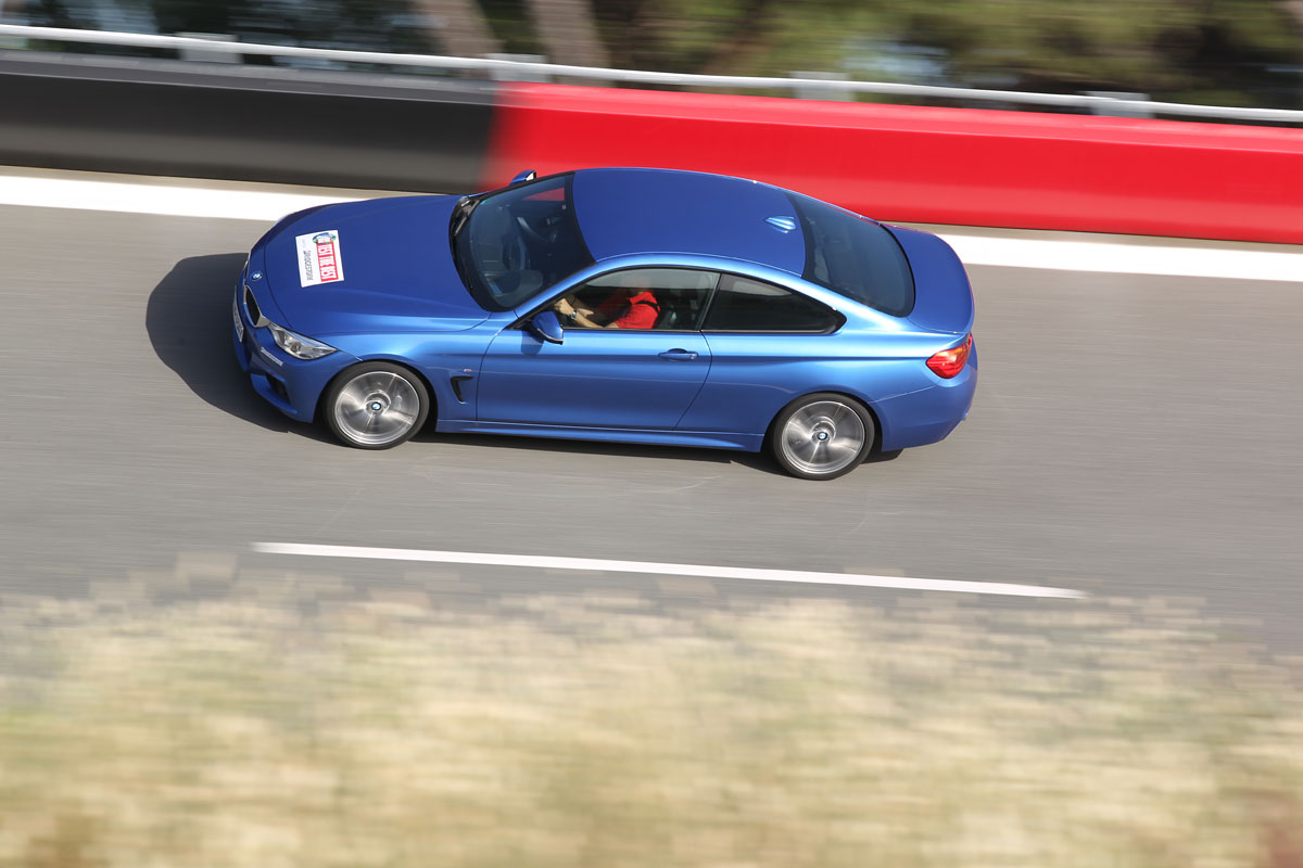 BMW 435i panning