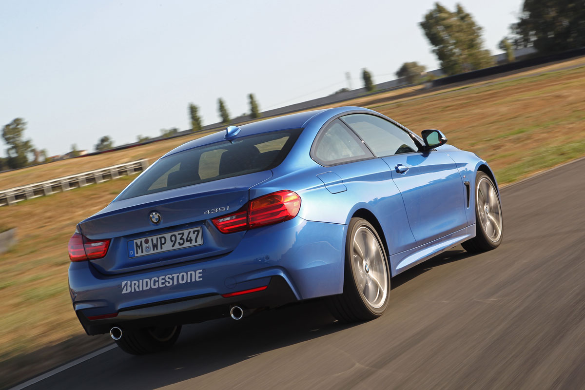 BMW 435i rear action