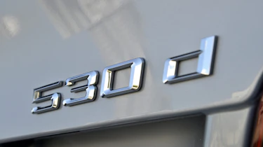 BMW 530d badge