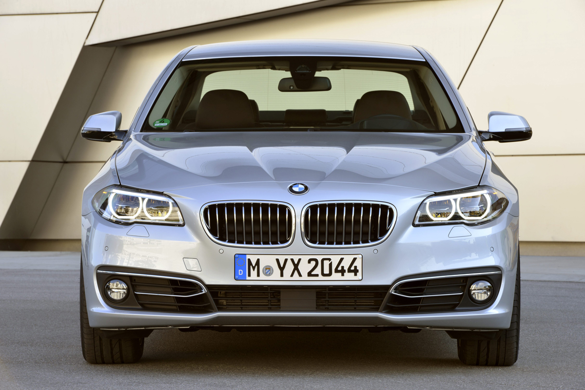 BMW 530d head on