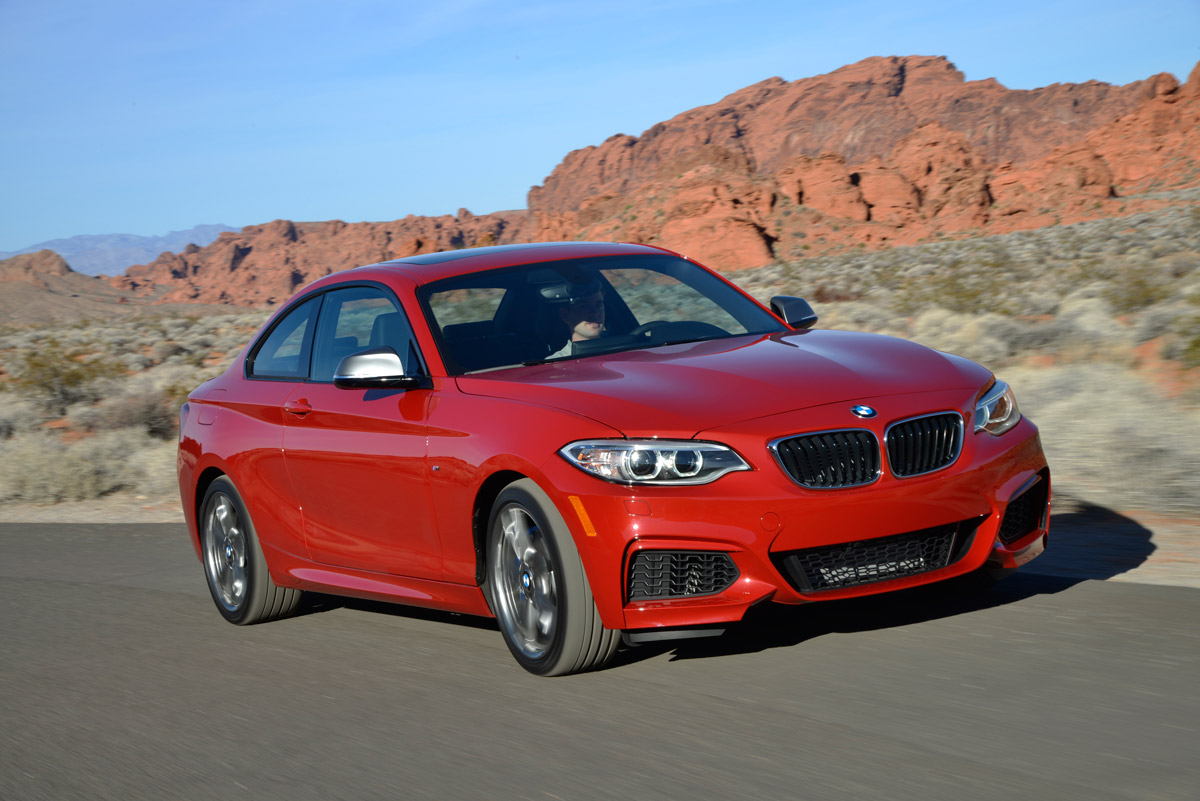 BMW M235i 2014 front desert