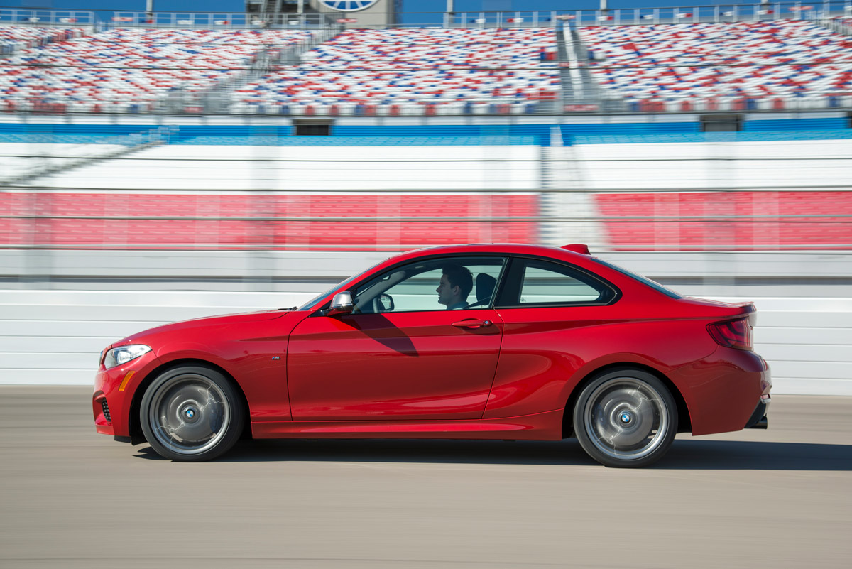 BMW M235i 2014 pan