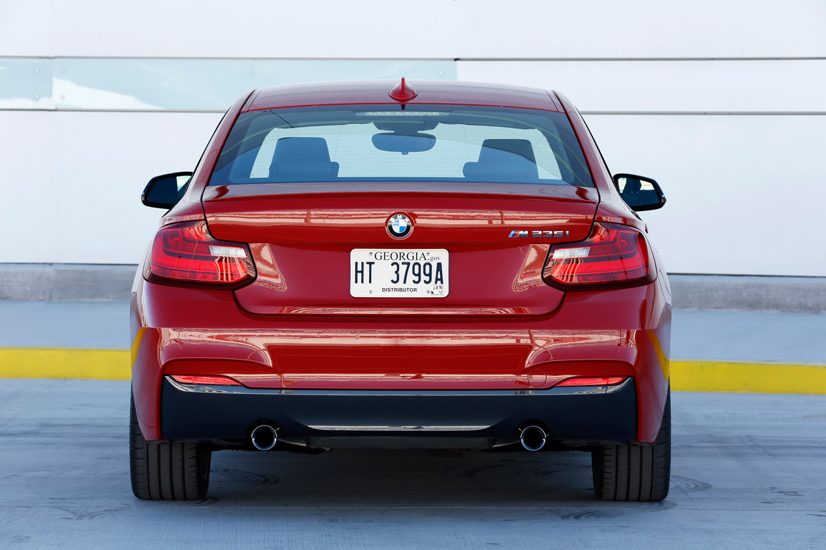BMW M235i 2014 rear