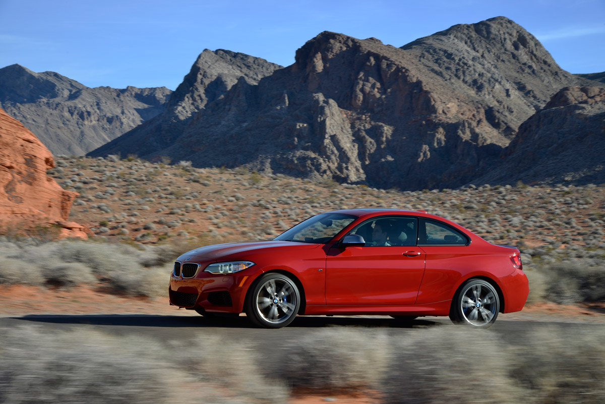 BMW M235i 2014 side desert