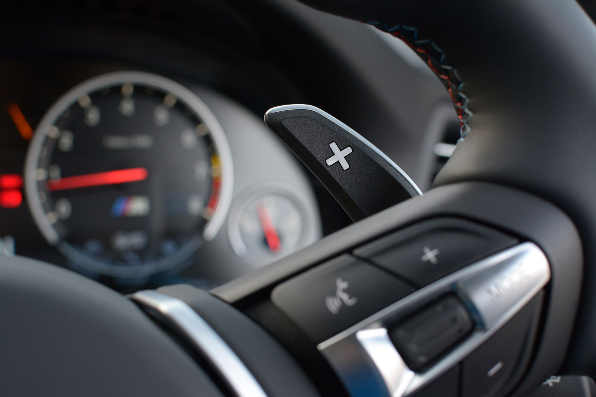 BMW M5 Competition Pack paddle