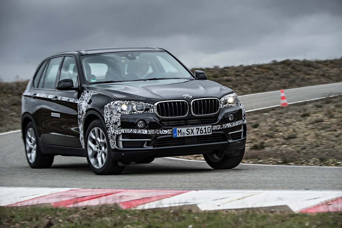 BMW X5 eDrive front action