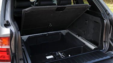BMW X5 M50d boot