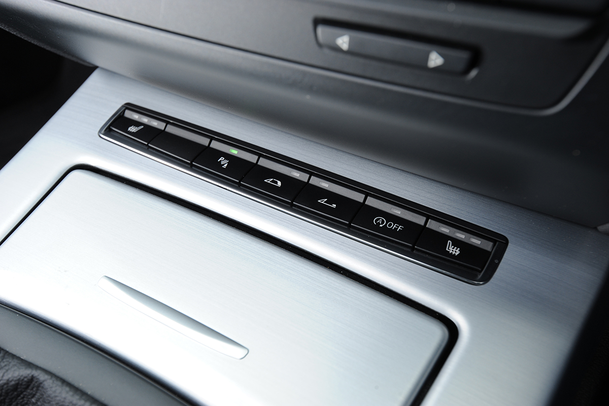 BMW Z4 buttons
