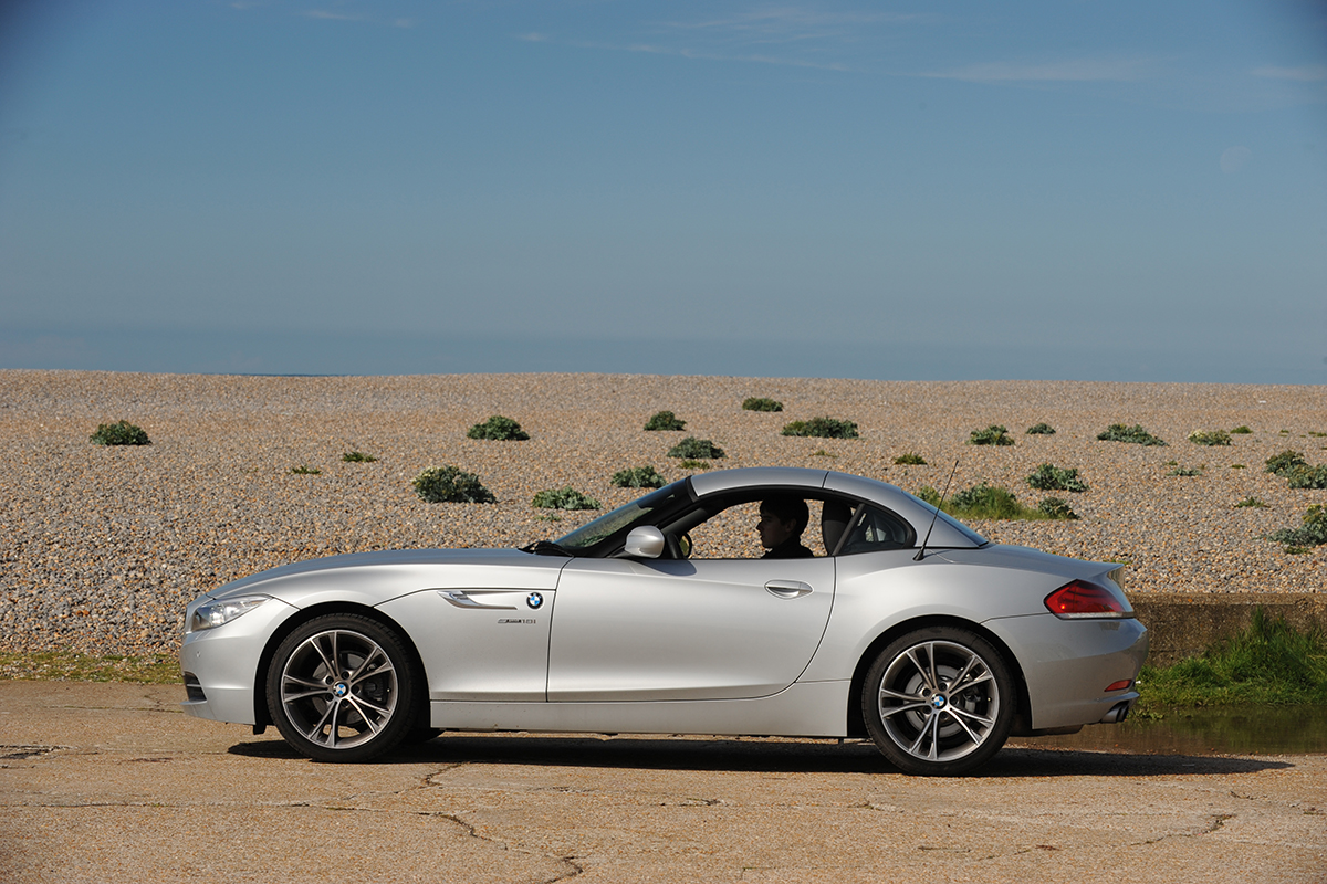 BMW Z4 roof up