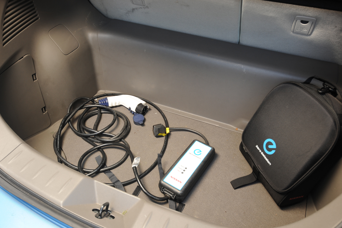 Nissan Leaf boot