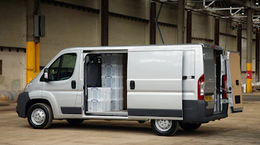Peugeot Boxer left side