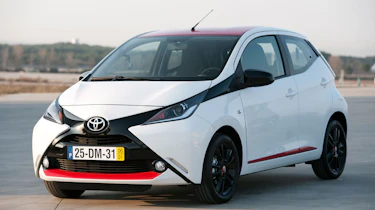 Toyota Aygo white static