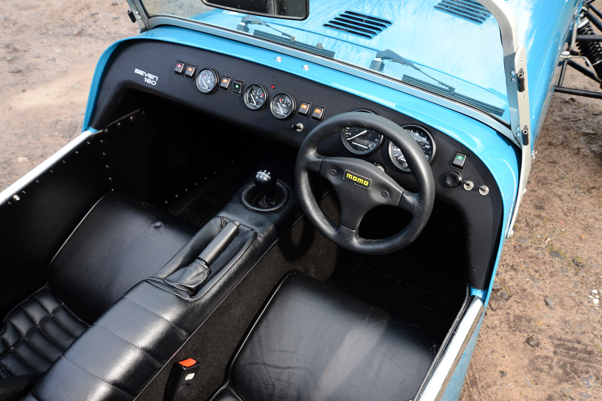 Caterham 7 160 interior