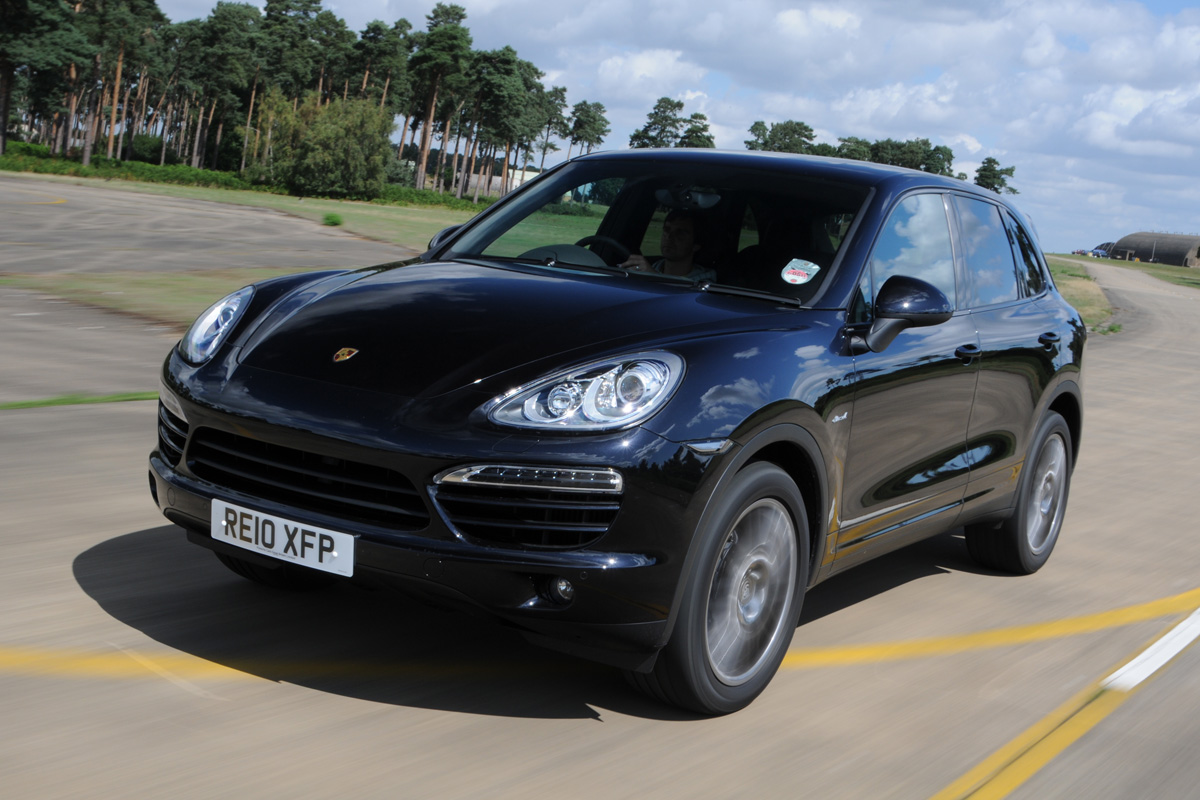 Porsche Cayenne front