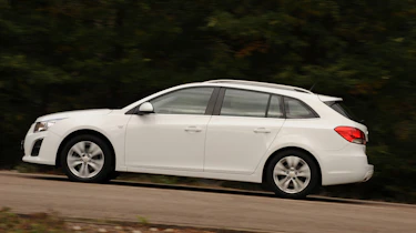 Chevrolet Cruze SW panning
