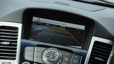 Chevrolet Cruze SW centre console