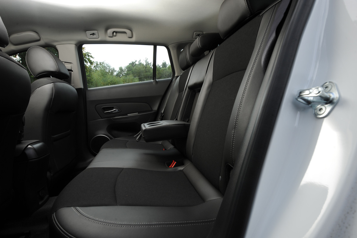 Chevrolet Cruze SW rear seats