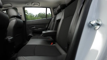 Chevrolet Cruze SW rear seats