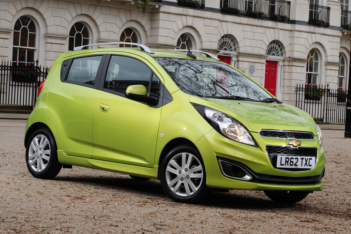 Chevrolet Spark LTZ front static