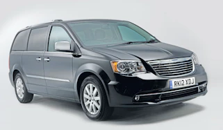 Chrysler Voyager front