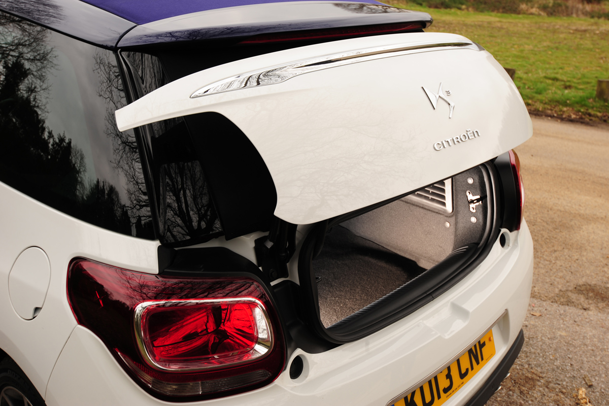 Citroen DS3 Cabrio 1.6 THP boot