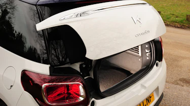Citroen DS3 Cabrio 1.6 THP boot