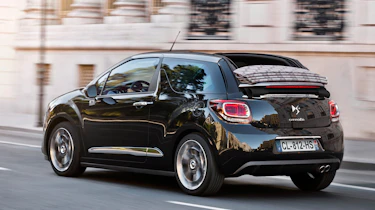 Citroen DS3 Cabrio 1.6 THP rear tracking