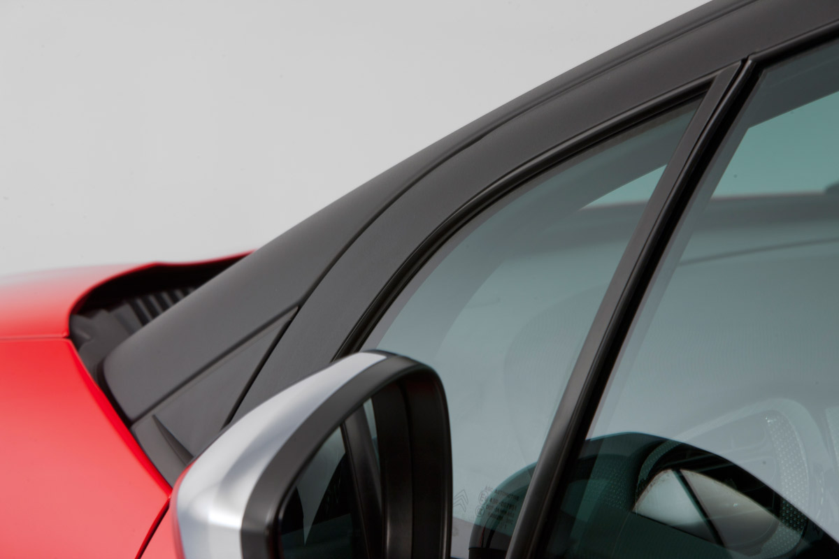 Citroen DS3 window trim