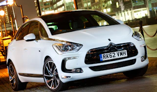 Citroen DS5 Hybrid4 front tracking