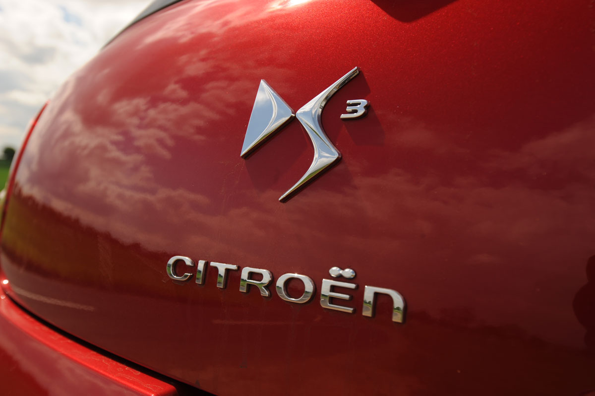 Citroen DS3 Airdream badge