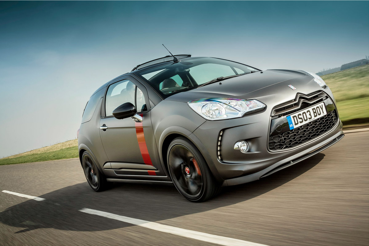 Citroen DS3 Cabrio Racing front tracking