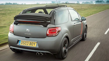 Citroen DS3 Cabrio Racing rear tracking