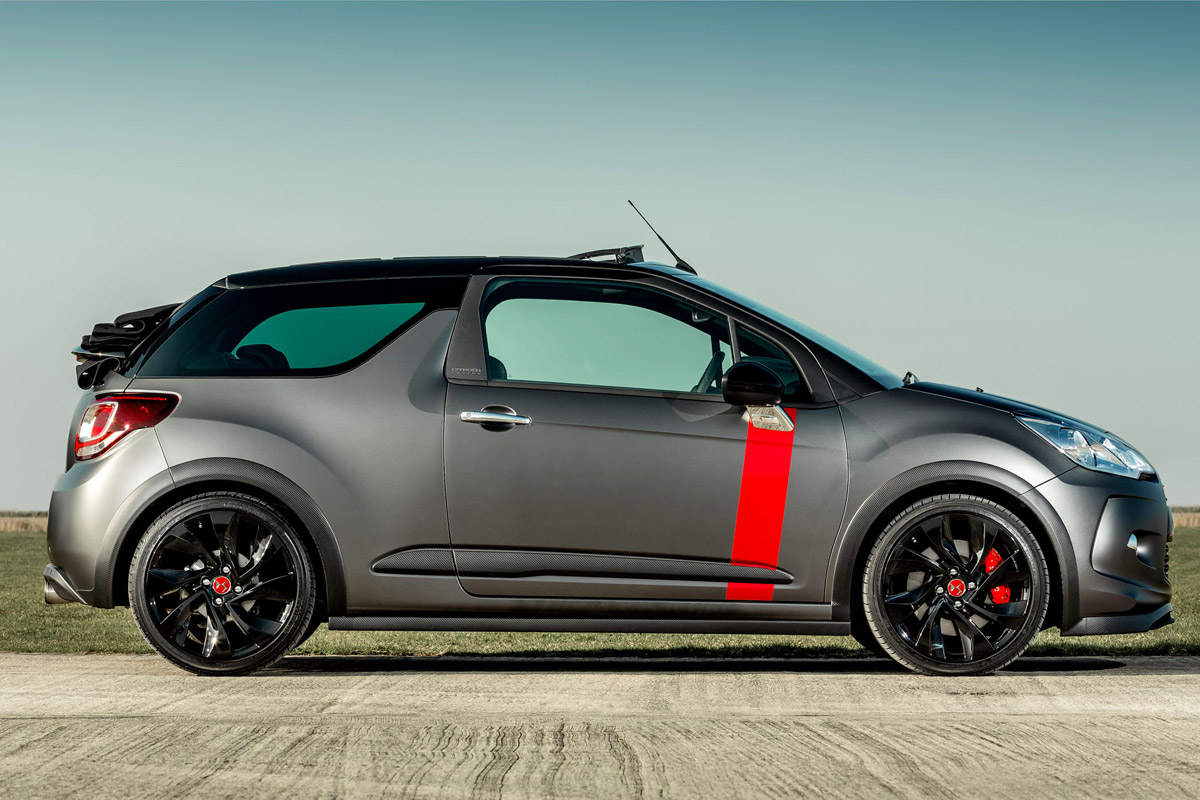 Citroen DS3 Cabrio Racing side