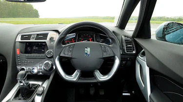 Citroen DS5 DSport HDi 160 interior
