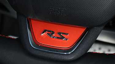Clio Renaultsport steering wheel