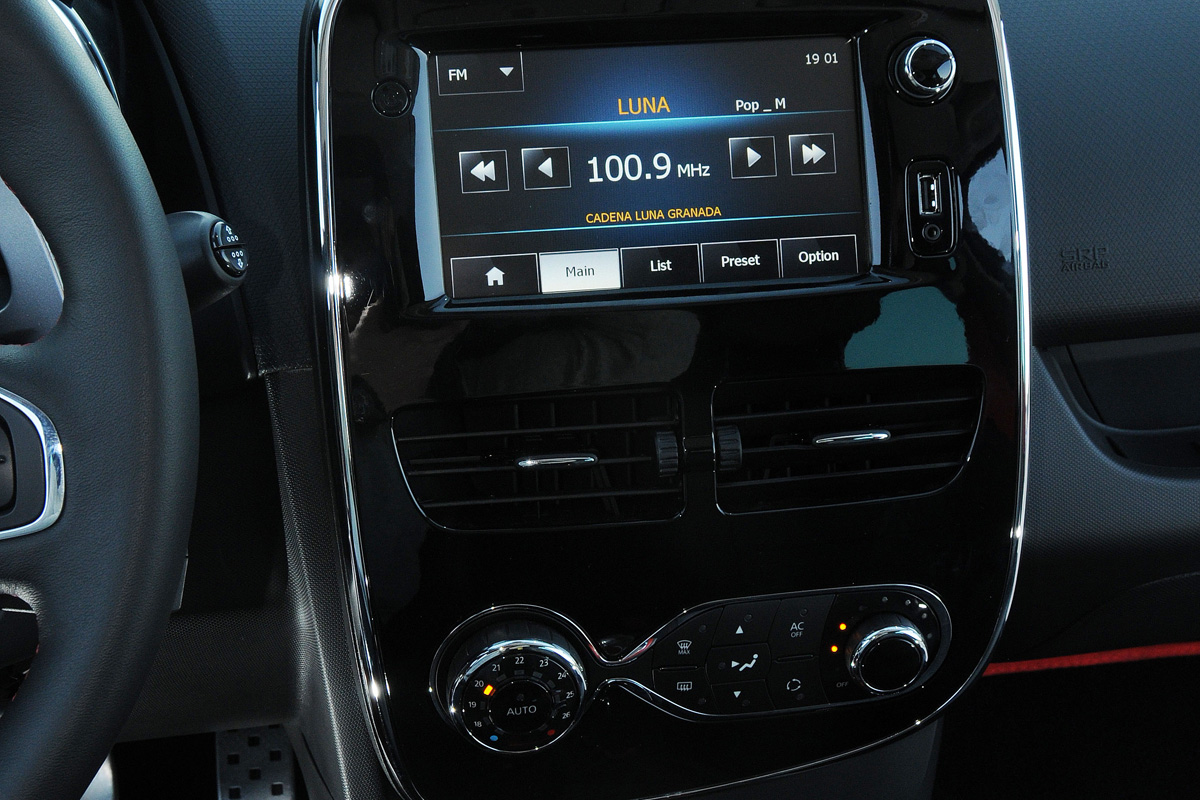 Clio Renaultsport centre console