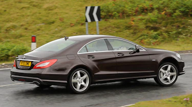 Mercedes CLS 500 cornering