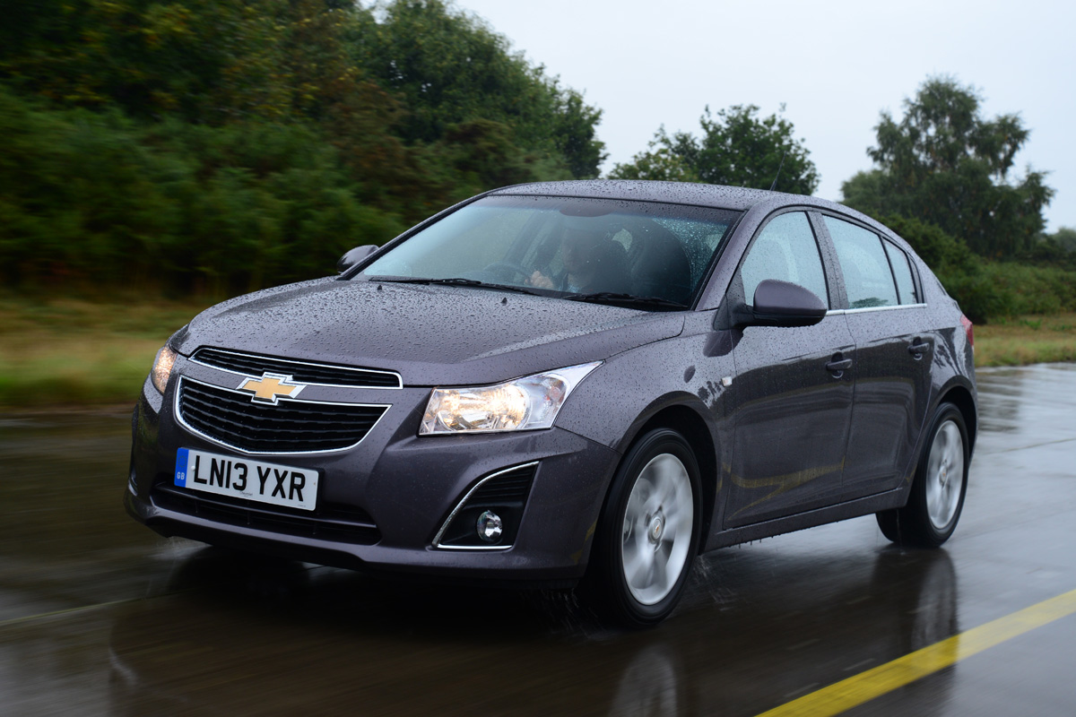 Chevrolet Cruze front tracking