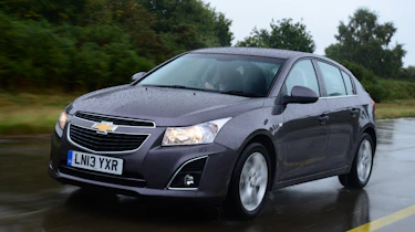Chevrolet Cruze front tracking