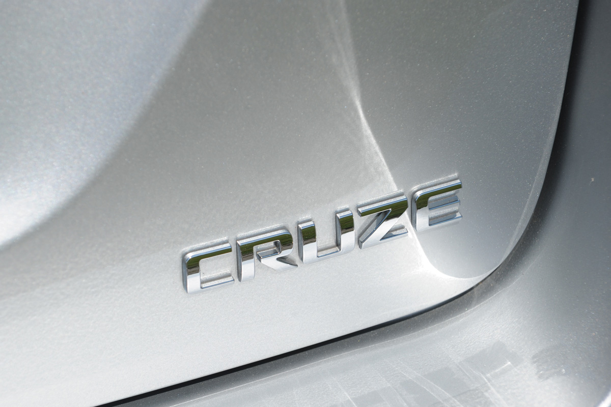 Chevrolet Cruze SW badge