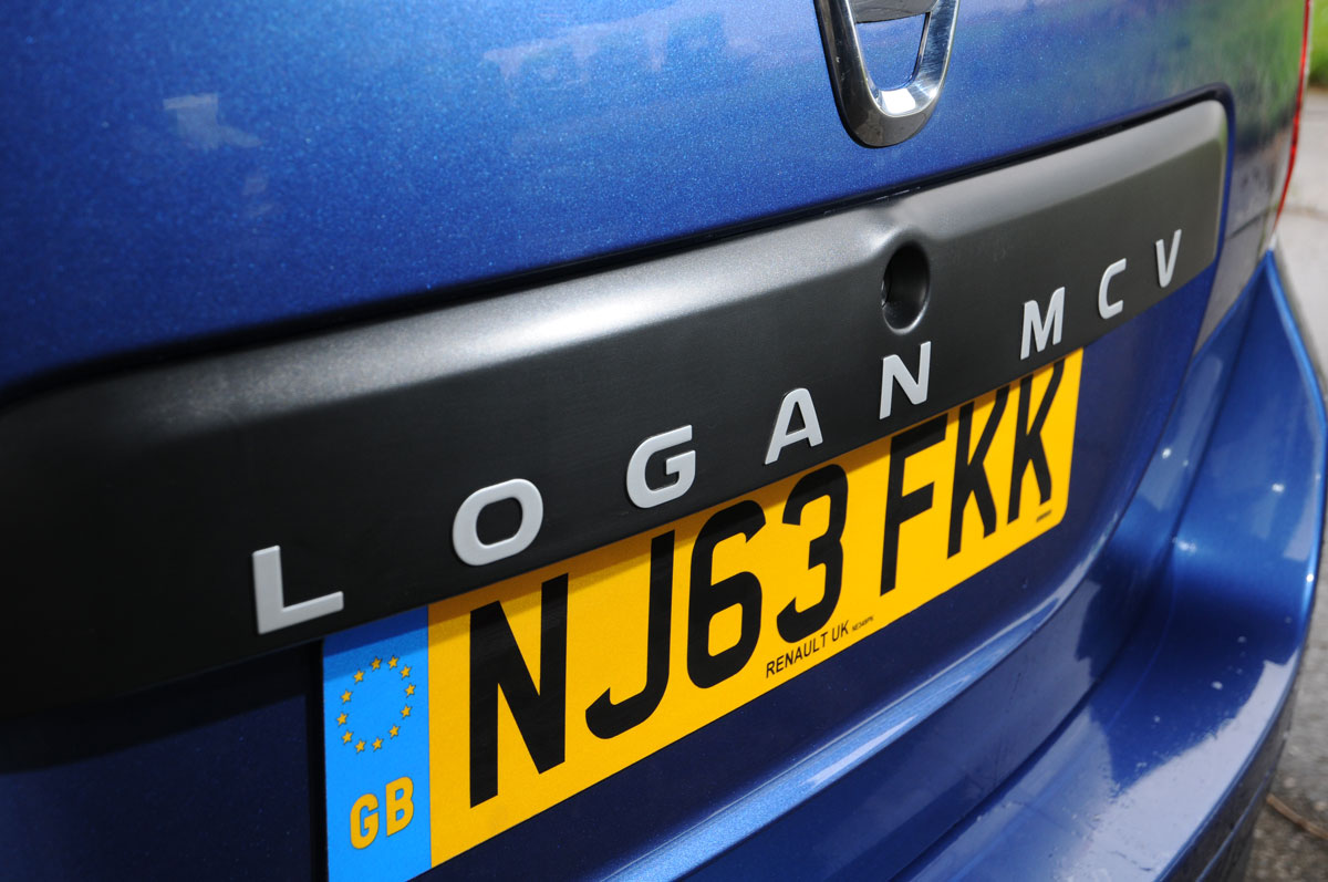 Dacia Logan MCV badge