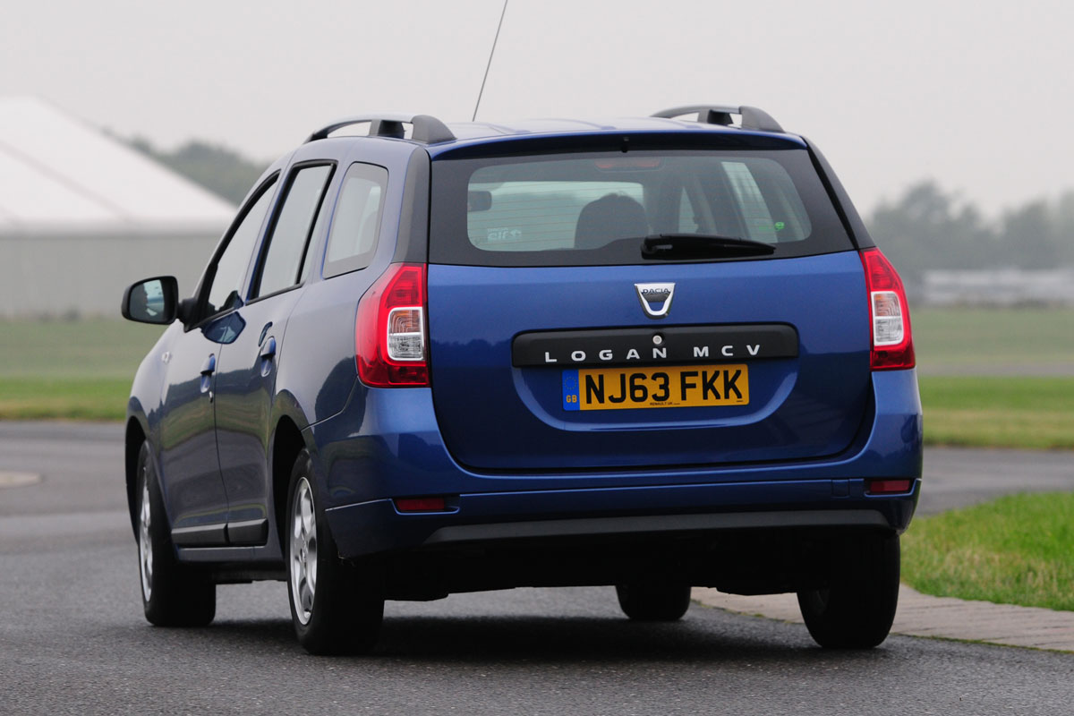 Dacia Logan MCV rear corner